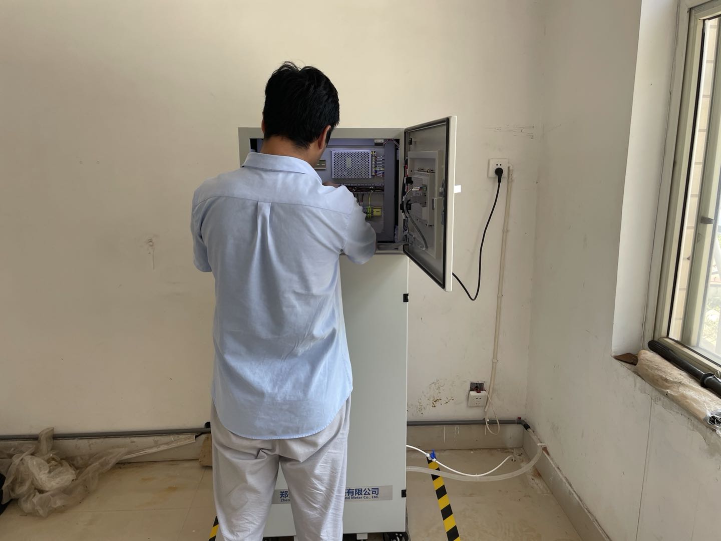 校準(zhǔn)調(diào)試在線濁度檢測(cè)儀 校準(zhǔn)調(diào)試在線濁度檢測(cè)儀